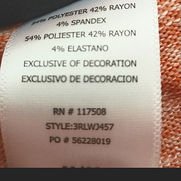 Reebok sweater - Picture 8 of 9